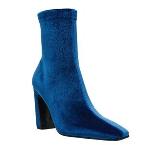 NEW Steve Madden Vinka Suede Square Toe Block Heel Booties in Blue Velvet